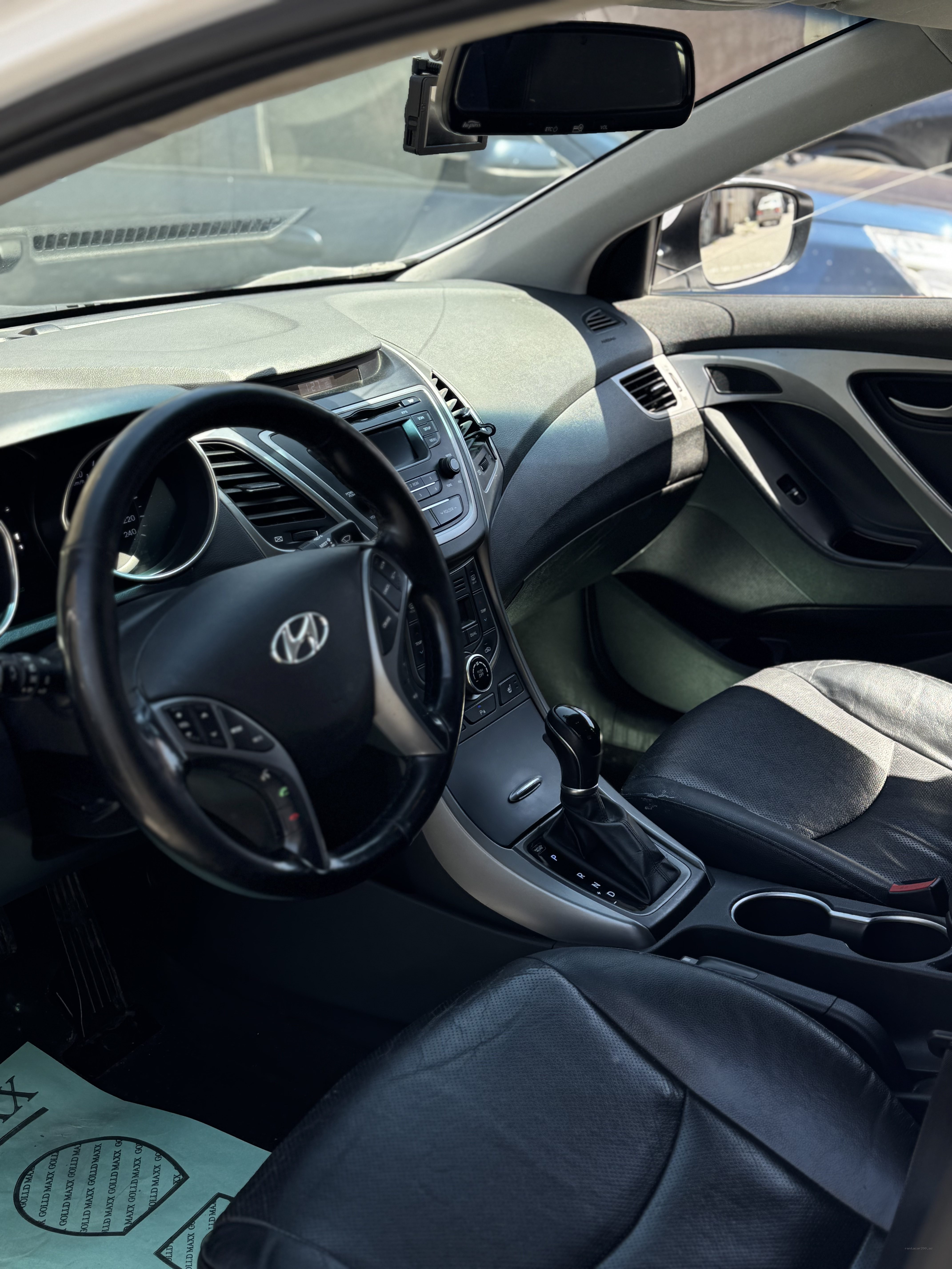Hyundai Elantra 2015