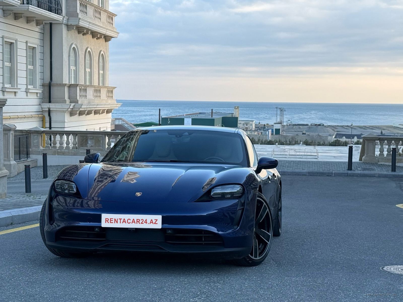 Porsche Taycan 2022