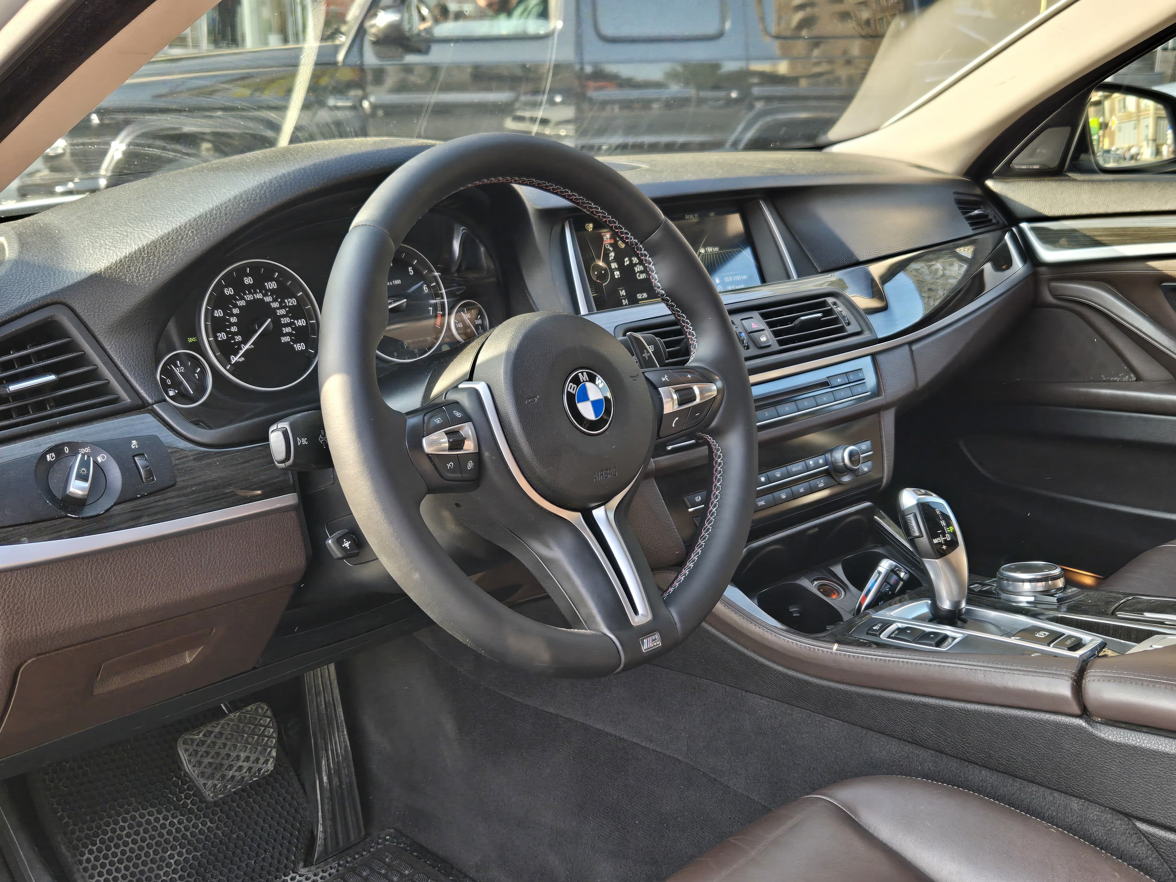 Bmw 528 2015