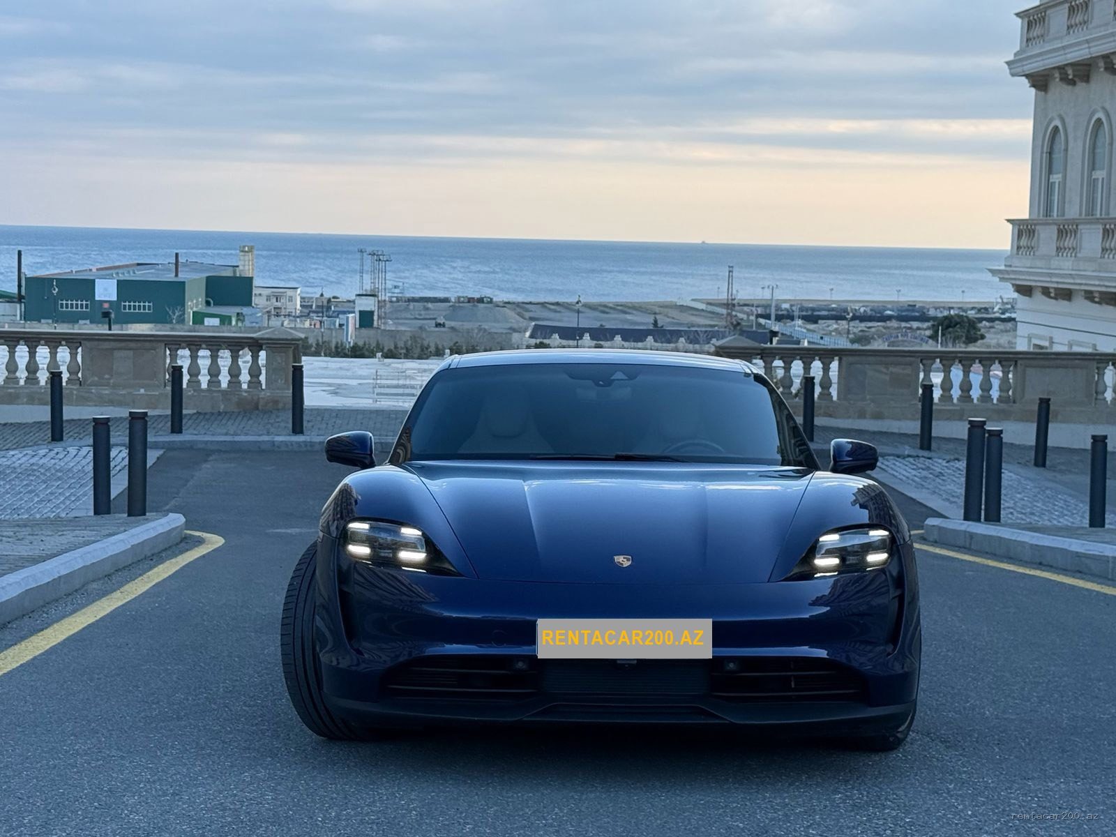 Porsche Taycan 2022