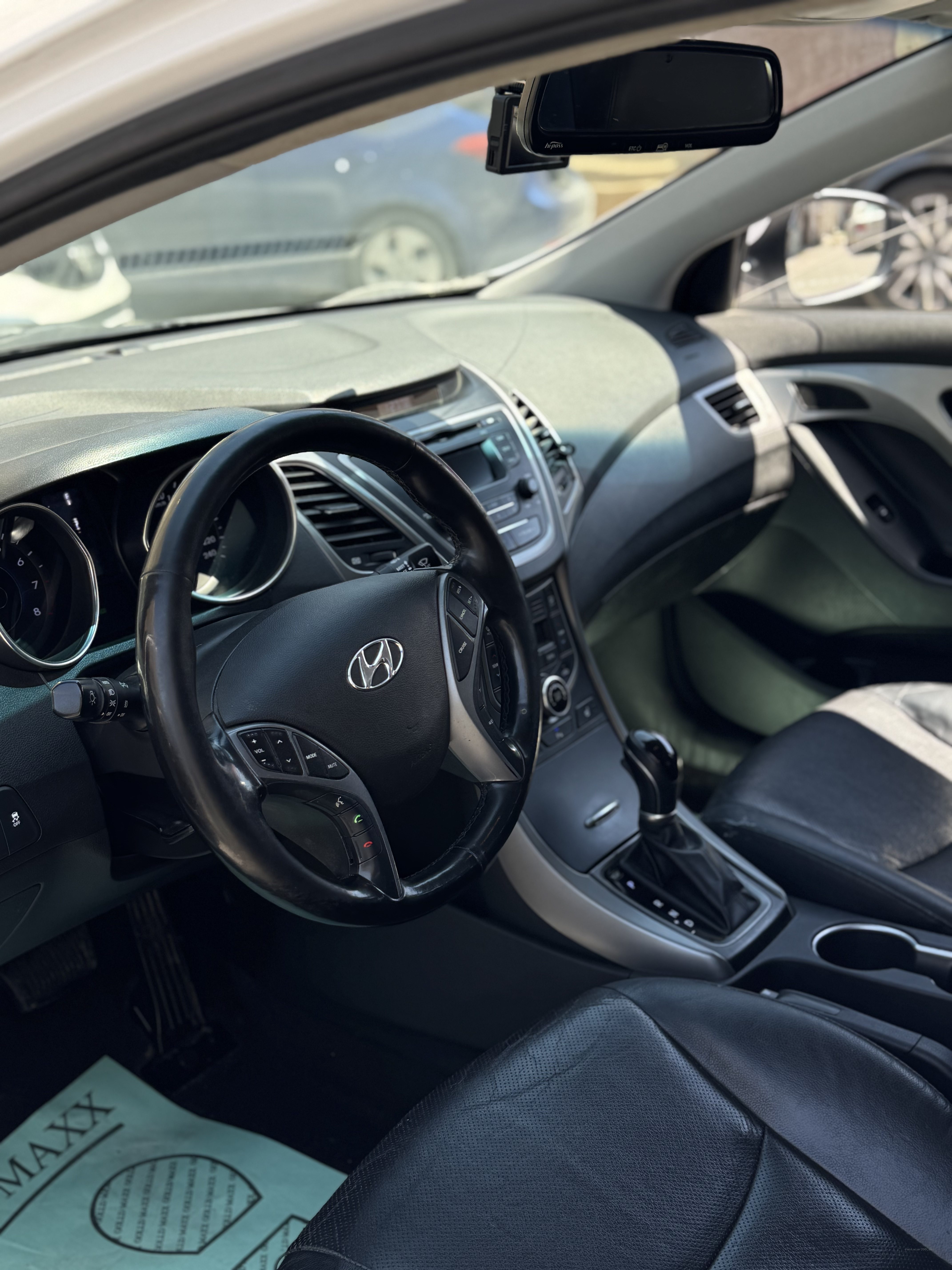 Hyundai Elantra 2015