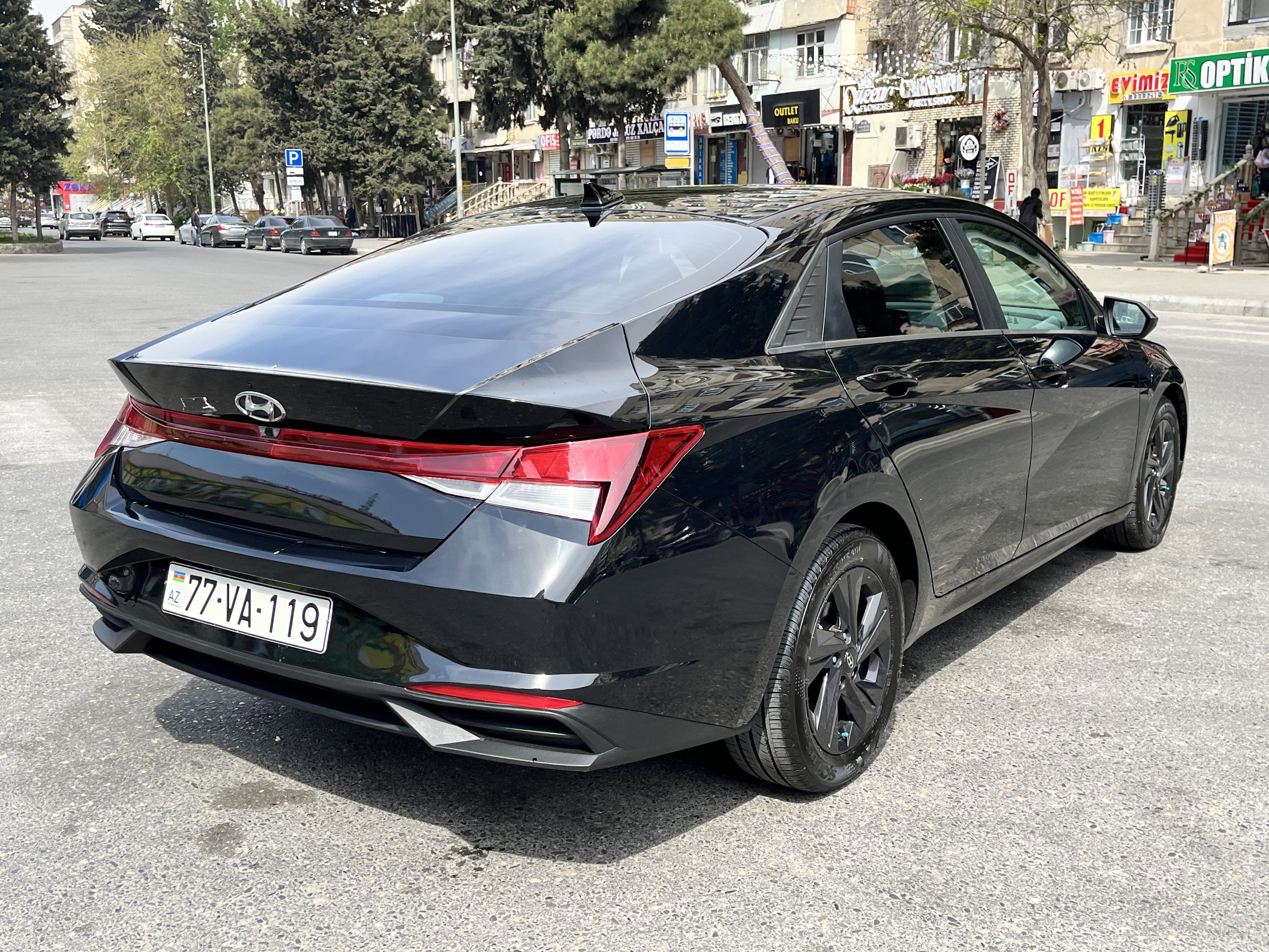 Hyundai Elantra 2022