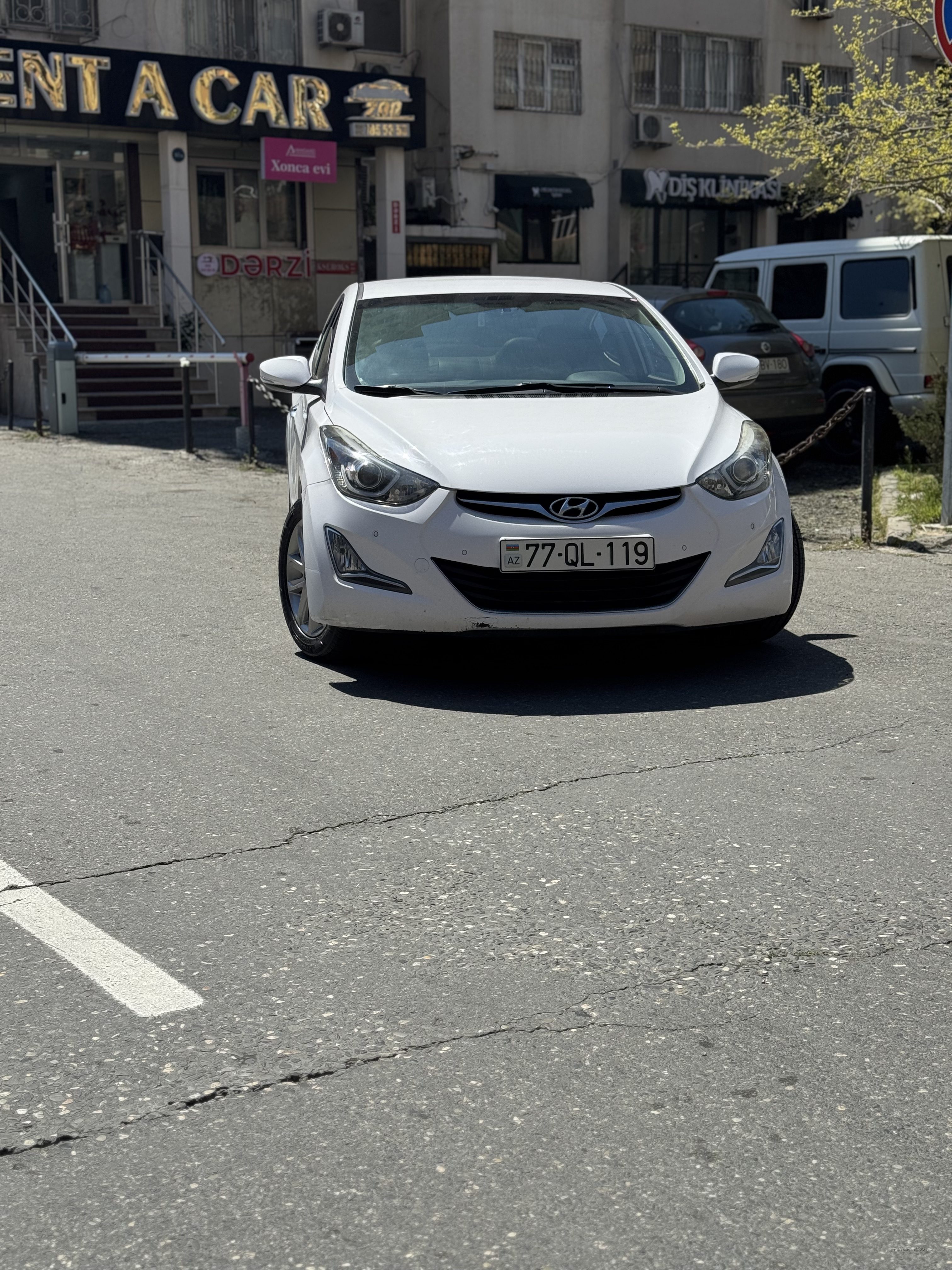 Hyundai Elantra 2015