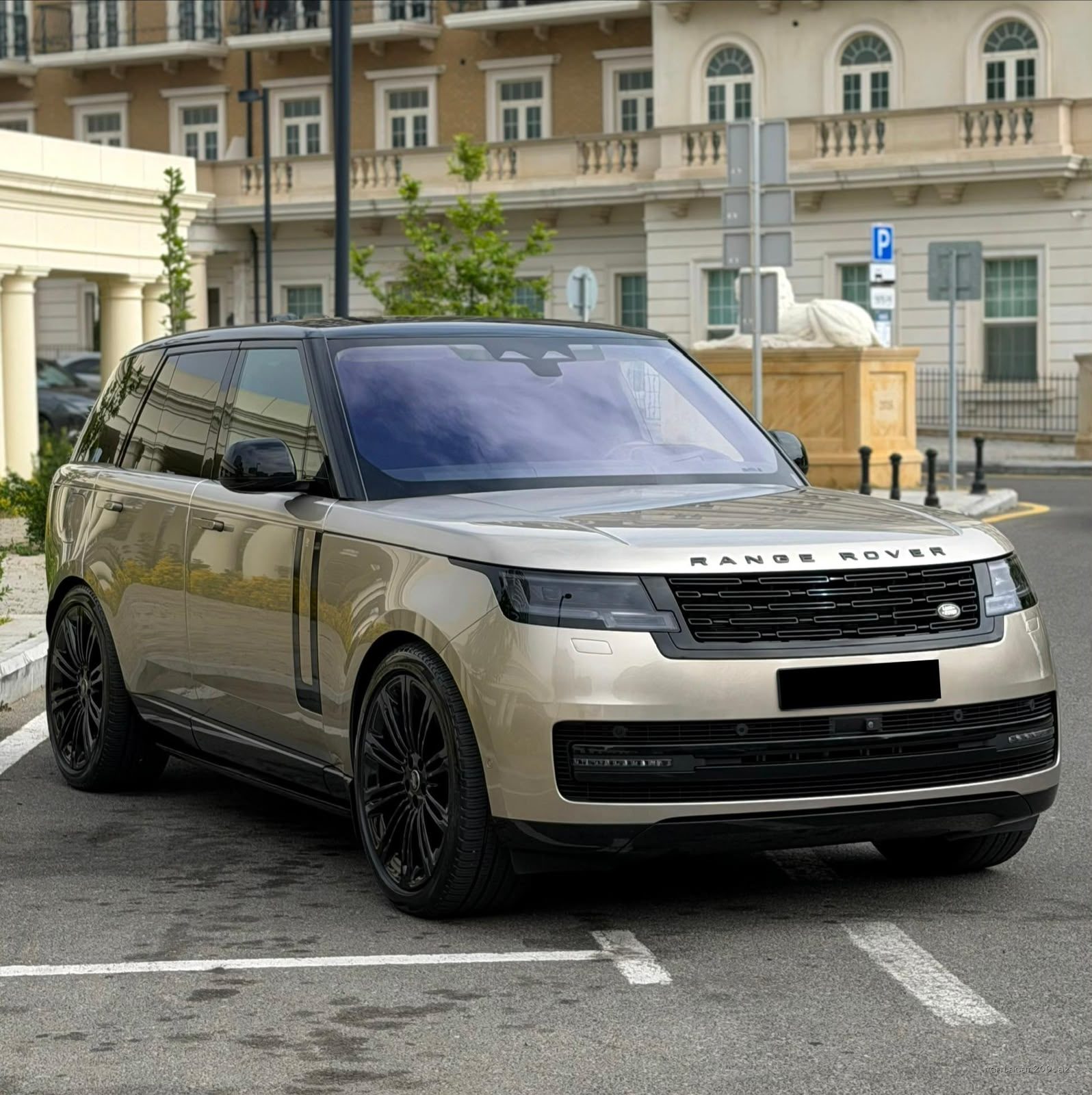 Range Rover Autobiography 2024